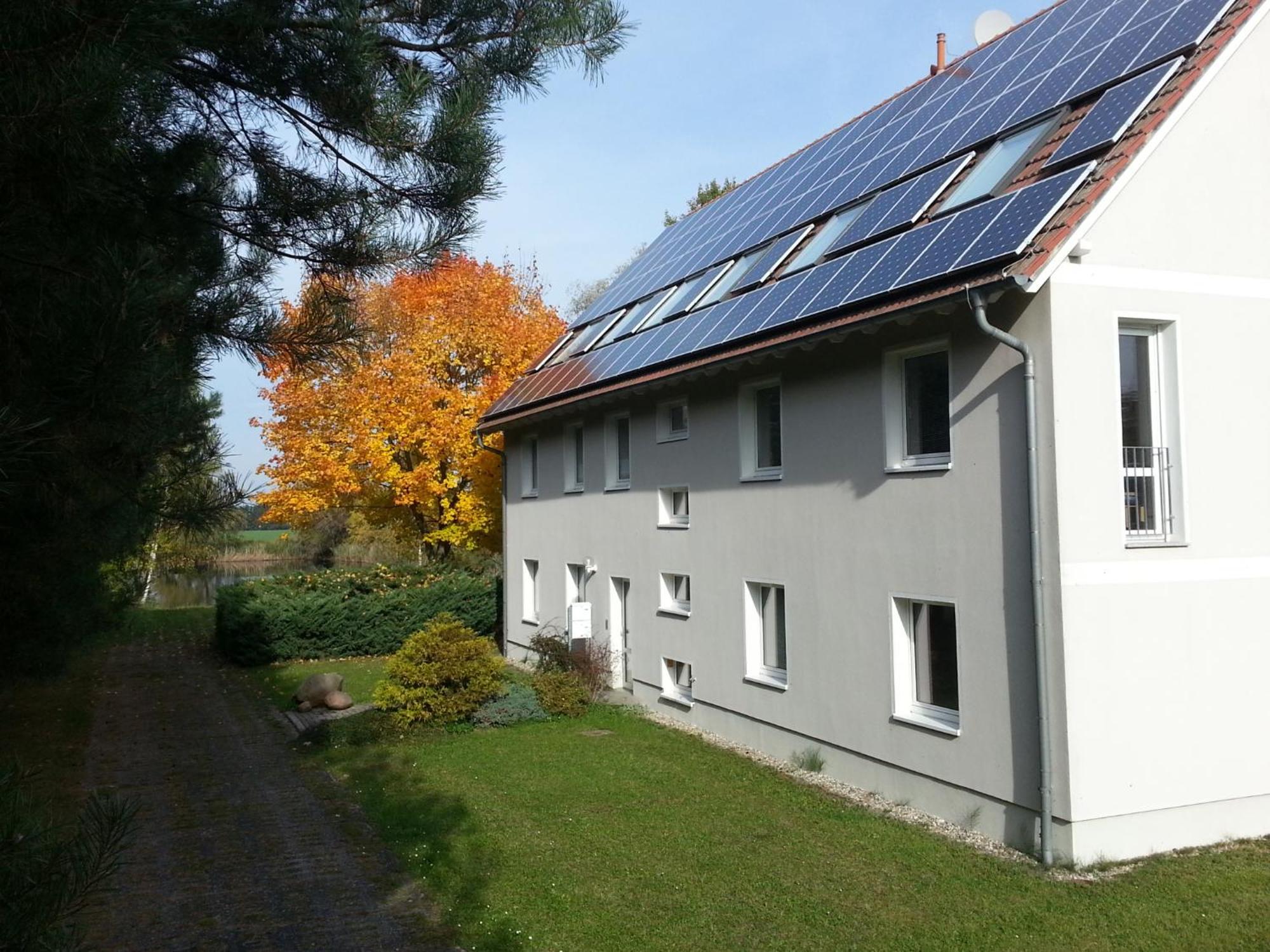 Ferienwohnungen Im Kunst.Haus Am See Doberlug-Kirchhain Екстериор снимка